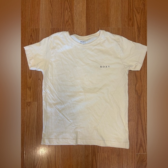 Roxy Hawaiian style t-shirt size small new without tags - Picture 1 of 3